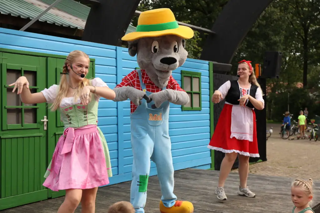 Animatie-Entertainment-Plezier-Vermaak-Rammelbeek-Cosmo